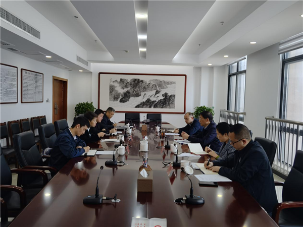 图片1.png 邹联克与中国新闻社上海分社社长张一凡一行座谈(图1)